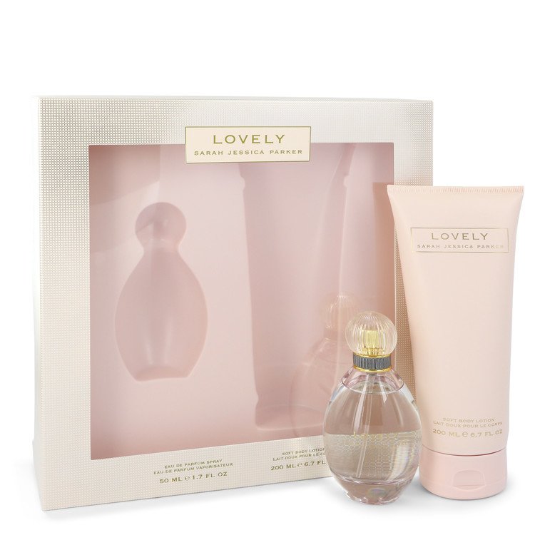 Lovely Gift Set By Sarah Jessica Parker 1.7 oz Eau De Parfum Spray + 6.7 oz Body Lotion